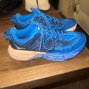 WOMENS HOKAS SPEEDGOAT 4